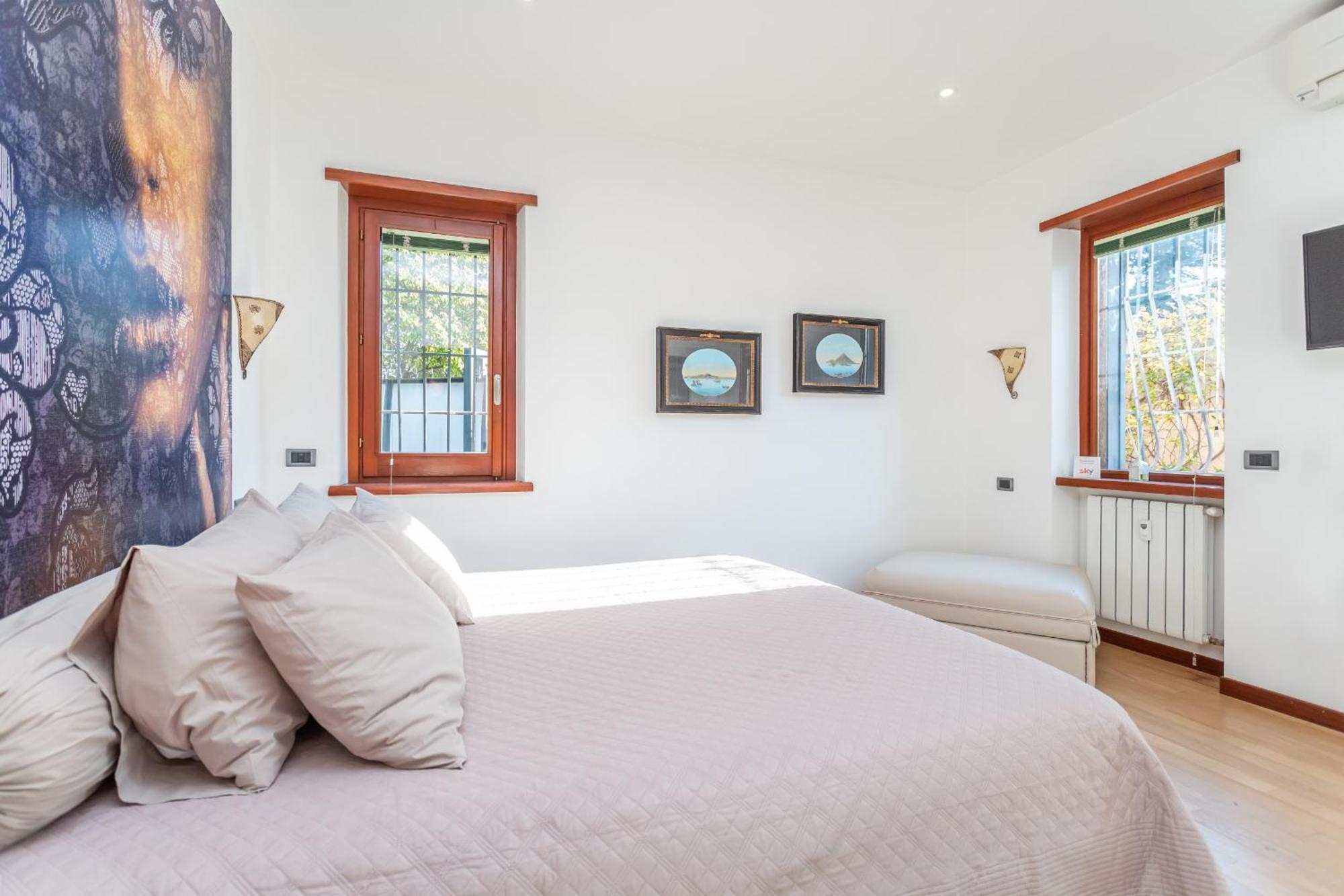 Spacious 4 Bdr With Parking Apartment